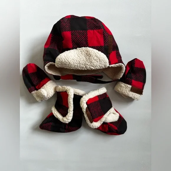 💙 5 FOR $25 | JJ COLE |  Red and Black Plaid Kids Hat Set - Picture 2 of 3